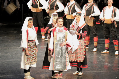 В Белград представиха концерт-спектакъл „Балканска сватба” с участието на НФА „Филип Кутев”