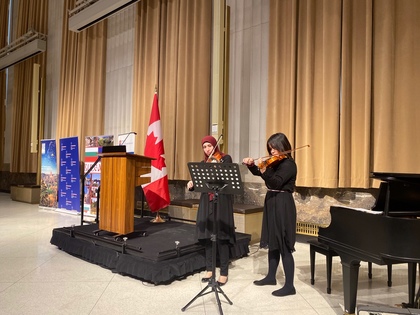Българска цигуларка и канадски пианист с концерт в канадския парламент