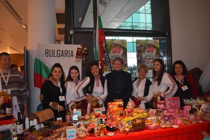 Международен коледен базар се състоя в Букурещ