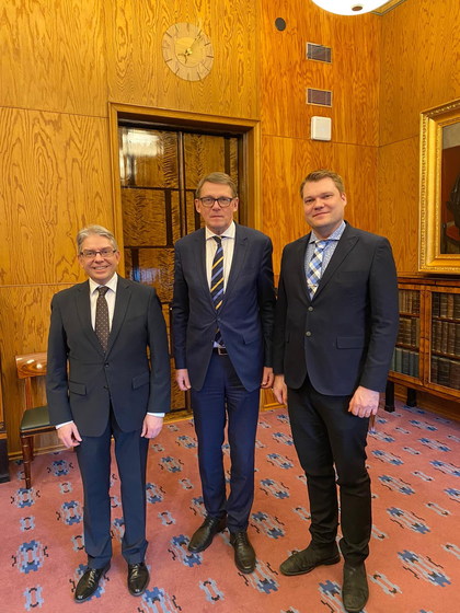  Ambassador Martin Ivanov met with the Speaker of the Finnish Parliament Matti Vanhanen