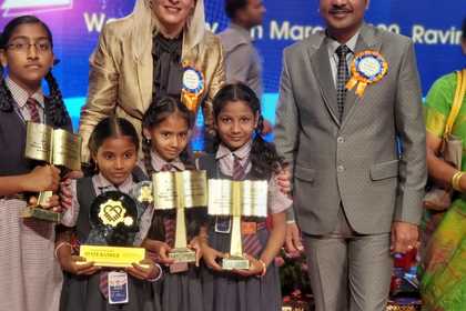 Посланик Димитрова награди таланливи деца в рамките на 27-то издание на „Sir C.V. Raman ‘Young Genius’ Awards”
