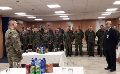Посланик Христо Гуджев посети базата на Силите за сигурност на Косово