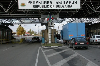 Турските власти освобождават от карантината българските шофьори на ТИР-ове