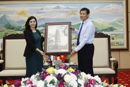 Посланик Маринела Петкова посети провинция Вин Фук в Северен Виетнам