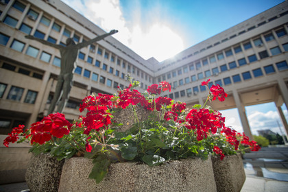 Foreign Ministry’s Financial Auditors to Report Directly to Minister