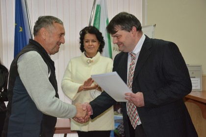  Церемония по връчването на почетни грамоти в град Тараклия 