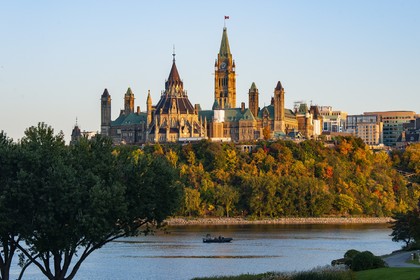   Канада даде съгласие за разкриване на още две избирателни секции 