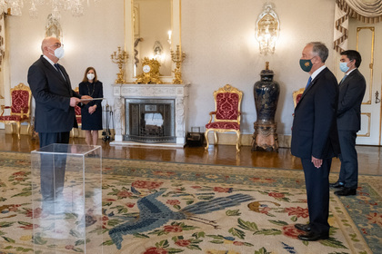 Ambassador Ivan Naydenov presented his credentials to the President of Portugal