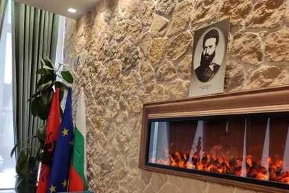 Българската общност в Корча отбеляза Деня на Ботев