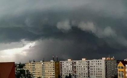 Според метеорологичната прогноза, силни бури ще обхванат Чехия (26 - 27 юли)