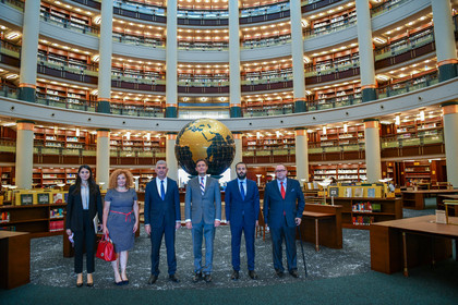 Среща на посланик Ангел Чолаков с председателя на Националната библиотека към Президентството на Република Турция  г-н Айхун Туглу
