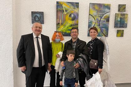 Посланик Петков участва в официалното награждаване на деца-автори от България и други държави на екслибриси и откри художествена изложба в Хохловец