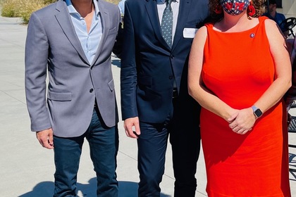 Участие на генералния консул на Република България, Бойко Христов, в откриването на един от водещите мултикултурни фестивали в Лос Анджелис, Калифорния „Ървайн Глобъл Вилидж Фестивал“