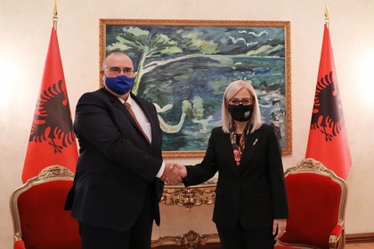 Посланик Райчевски бе приет от председателя на Парламента Линдита Никола