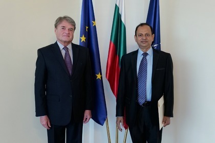 Deputy Minister Todor Churov received copies of the credentials of the Ambassador of Bangladesh