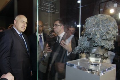 Откриване на изложбата „Епопея на тракийските царе - археологически открития в България“ в Лувъра