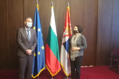 Посланик Петко Дойков проведе среща с министъра на правата на човека, малцинствата и социалния диалог на Сърбия Гордана Чомич