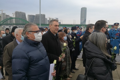 Посланик Петко Дойков участва в церемония, посветена на Международния ден за възпоменание на жертвите от Холокоста