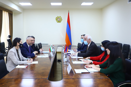 Среща на посланика на България в Ереван с Министъра на Високотехнологичната индустрия на Република Армения
