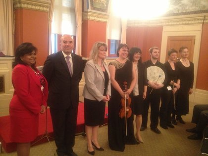  Класически концерт на българската цигуларка Ралица Чолакова и трима канадски музиканти в парламента на Канада
