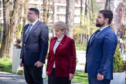 Работно посещение на посланик Меглена Плугчиева в Бело Поле