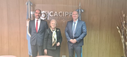 Посланик Стоян Михайлов се срещна с председателя на Камарата на търговията, индустрията и производството на Аржентина