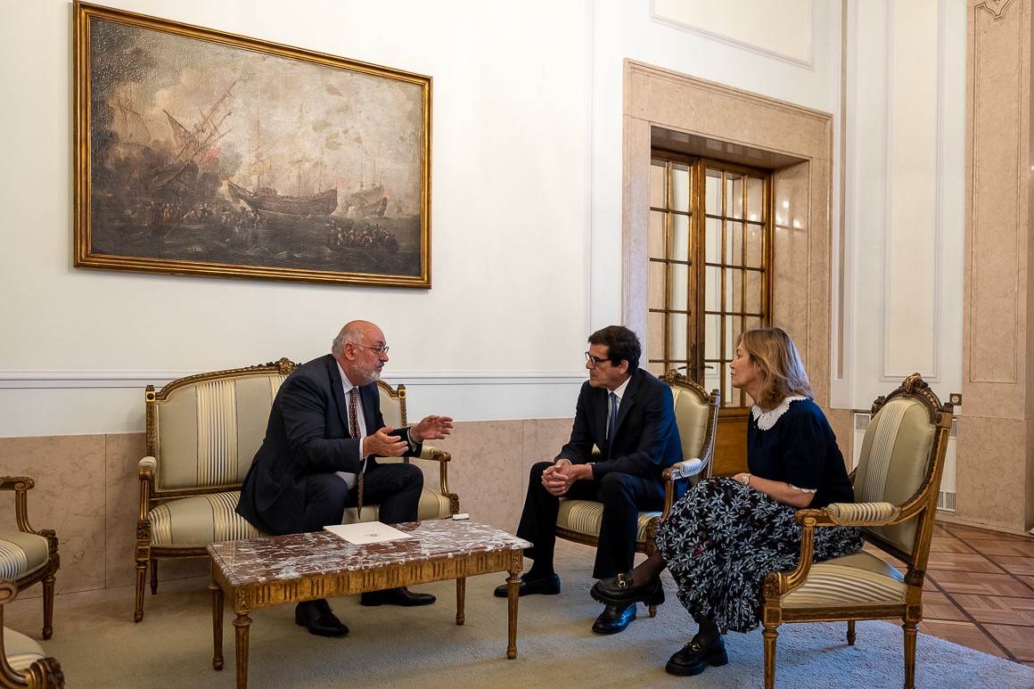 Посланик Иван Найденов се срещна с кмета на град Порто