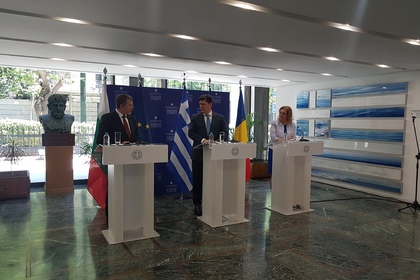 Заместник-министър Васил Георгиев участва в тристранна среща на министрите по европейските въпроси на Атина