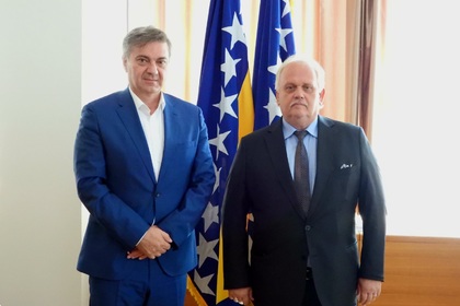 Посланик Валери Йотов проведе среща със заместник-председателстващия Камарата на представителите Денис Звиздич