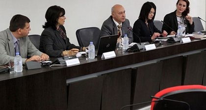 Участие на посланик Иван Петков в откриването на курс по „Европейски политики”