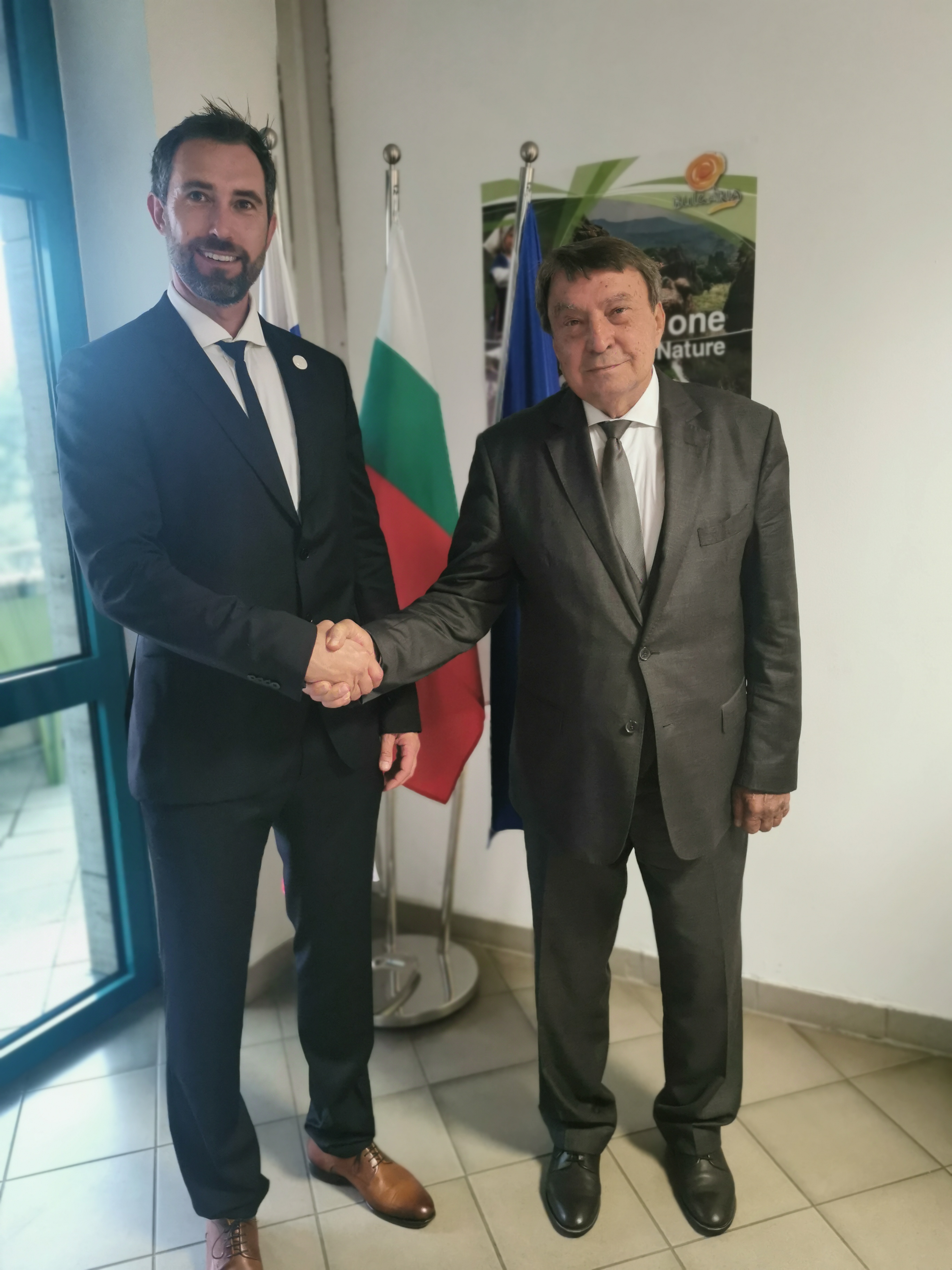 България откри първото си почетно консулство в Словения