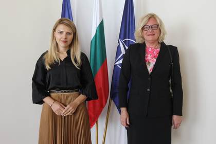 Заместник-министър Велислава Петрова прие копия на акредитивните писма на новия посланик на Австрия в България