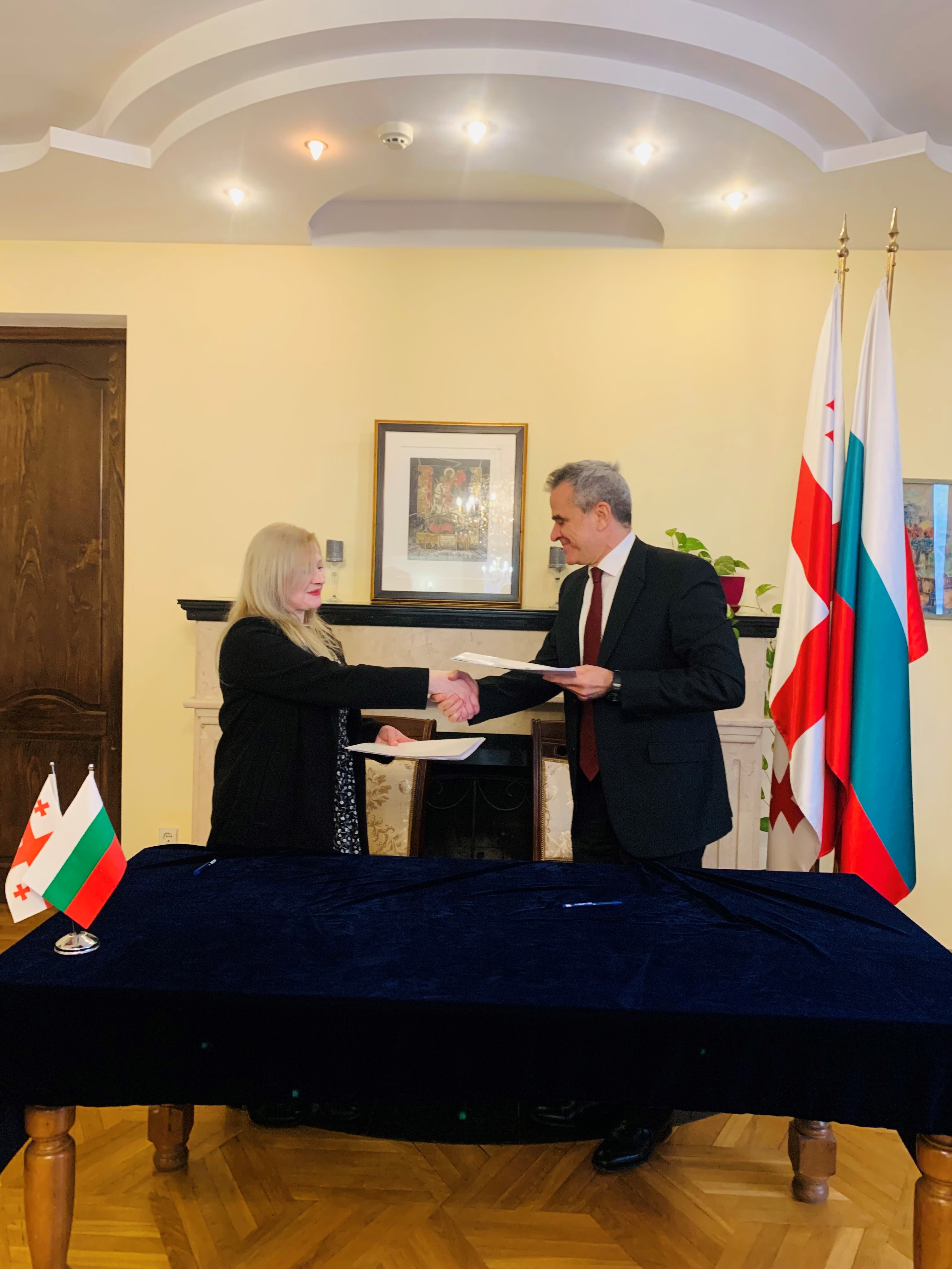 Посланик Веселин Вълканов подписа споразумения за реализиране на четири проекта в Грузия, финансирани по линия на българската официална „Помощ за развитие“