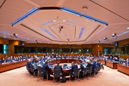 Основен приоритет трябва да бъде спирането на притока мигранти на турските граници с ЕС