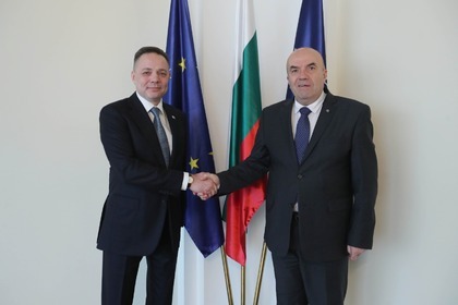 Minister Nikolay Milkov received the newly appointed Ambassador of Kazakhstan to Bulgaria
