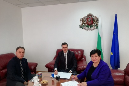 Сключване на споразумение за предоставяне на финансова помощ по Програмата за подпомагане на българските медии и организации извън страната за 2022 – 2023 година