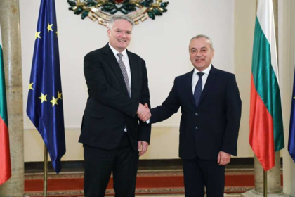Премиерът Донев: България покрива стандартите на ОИСР във висока степен