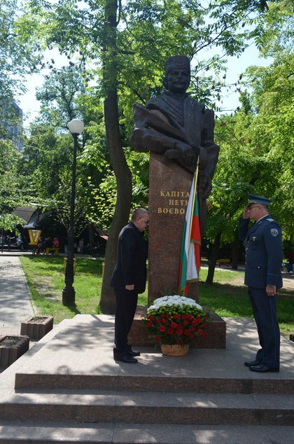 Отбелязване на Деня на храбростта и празник на Българската армия