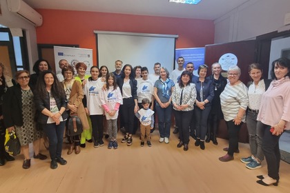 Резултатите от проект „Дигитална раница - Моята България“ бяха  представени в неделно училище „Паисий Хилендарски“ в Атина