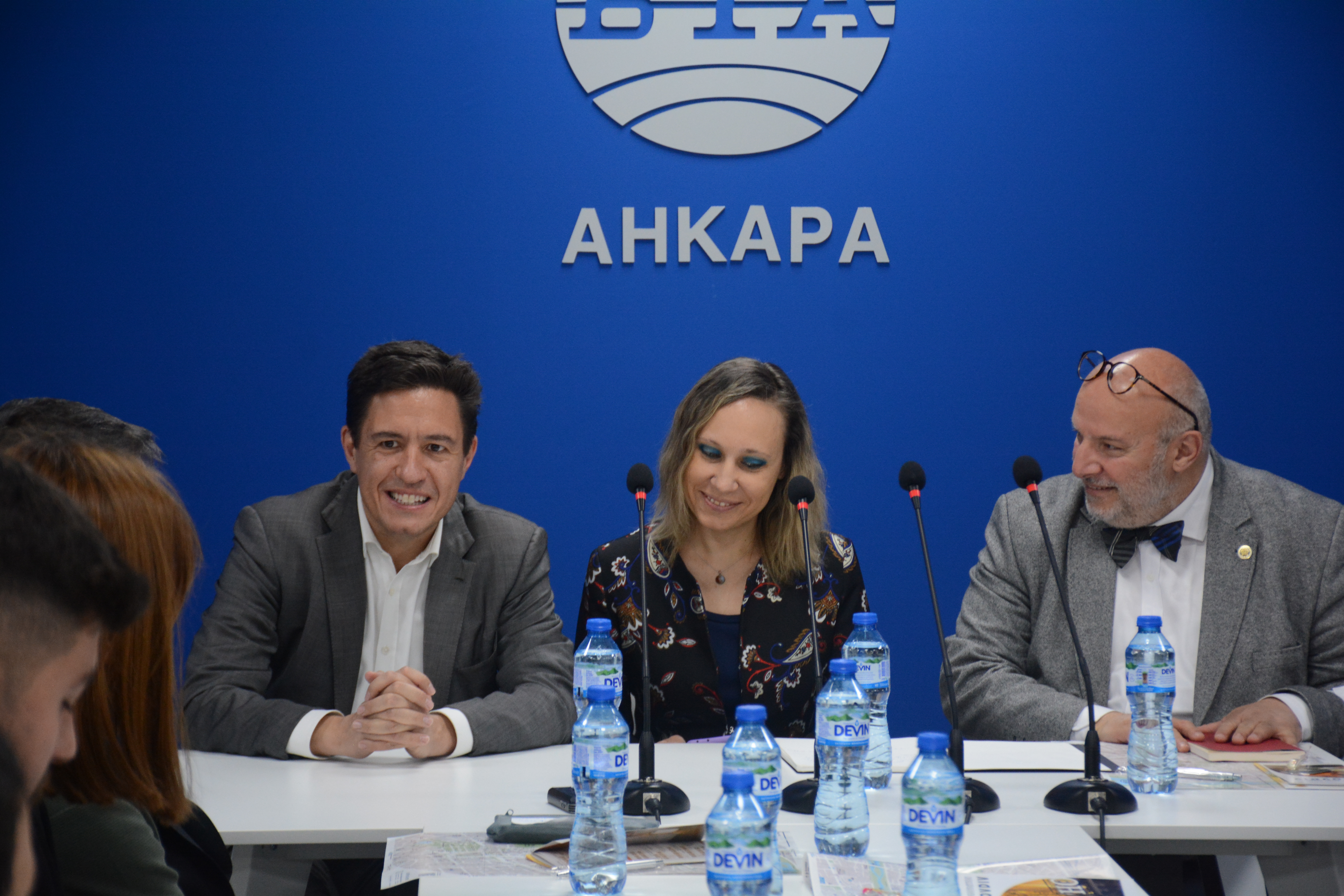 Посланик Ангел Чолаков и деканът на Факултета по комуникации на Анкарския университет проф. д-р Абдюлрезак Алтун бяха гости на националния пресклуб на БТА в Анкара