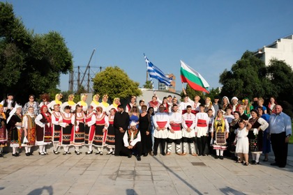 Трети фестивал "С аромат на роза" в Атина