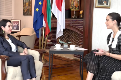 Интервю на посланик Мариета Арабаджиева за предаването „Арт детектив“ на БНТ