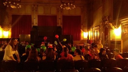 България участва с постановката „Грозното патенце“ на 13 международния детски фестивал в гр. Сараево